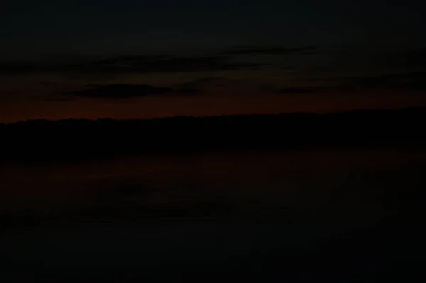 Picturesque View Endless Dark Sky Lake Early Morning — Stock Photo, Image