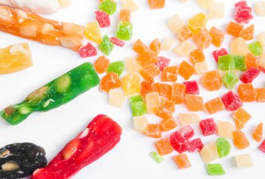 Beyaz arkaplanda Türk sevinci.