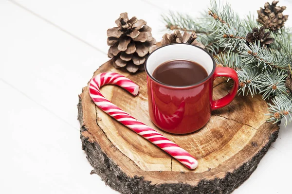 Copa Roja Navidad Con Decoraciones — Foto de Stock