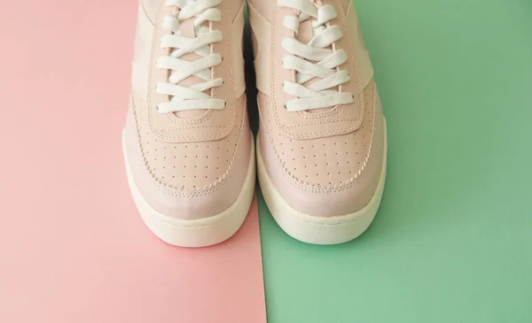 Zapatos Elegantes Sobre Fondo Color — Foto de Stock