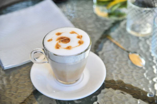 Cup Latte Glass Table Latte Art — Stock Photo, Image