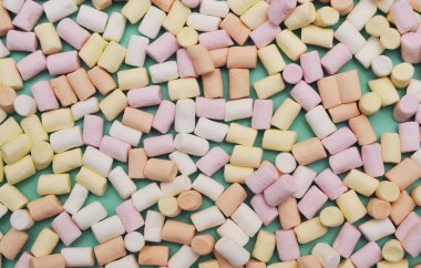 Renkli arkaplanda lokum.