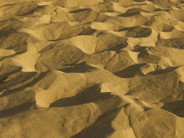 Closeup of sand pattern of a beach in the summer — Stock Photo, Image