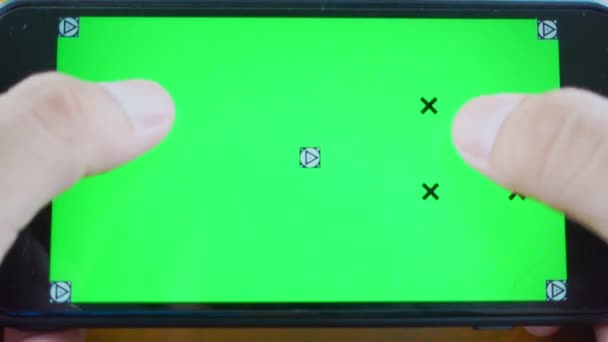Écran Vert Utilisant Téléphone Intelligent Position Piste — Video