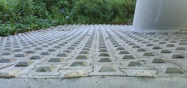 Blöcke Für Den Einsatz Alle Richtungen Unter Der Brücke — Stockfoto