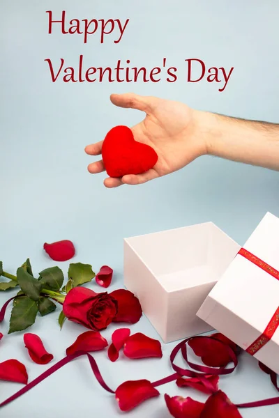 День Святого Валентина День Святого Валентина Чоловіча Рука Тримає Червоне — стокове фото