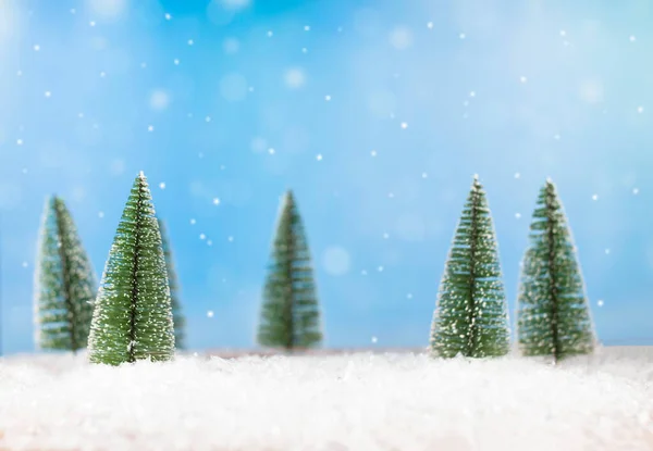 Weihnachten Winter Verschneiten Hintergrund Mit Tannenbäumen Weihnachtskarte Freiraum Für Weihnachtstexte — Stockfoto