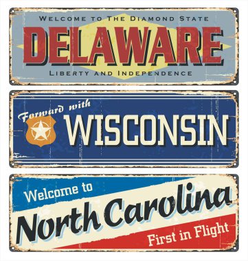 Vintage teneke işareti koleksiyonu ile Amerika devlet. Bütün eyaletlerde. Retro Hatıra Eşyası veya pas arka plan üzerinde eski kağıt kartpostal şablonları. Birleşik Devletleri. Delaware. Wisconsin. Kuzey Carolina. Bize.