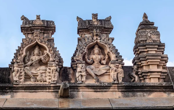 Shravanabelagola Επαρχεία Karnataka Της Ινδίας Νοεμβρίου 2013 Πέτρινο Καφέ Μαύρη — Φωτογραφία Αρχείου