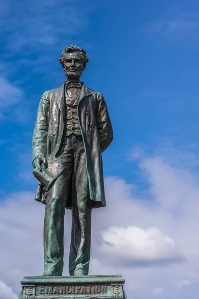 Edinburgh Scotland June 2012 Just Abraham Lincoln Bronze Statue Old — Stock Photo, Image