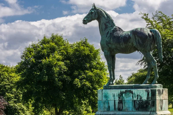 Edinburgh Skottland Storbritannien Juni 2012 Closeup Häst Statyn Kung Tom — Stockfoto
