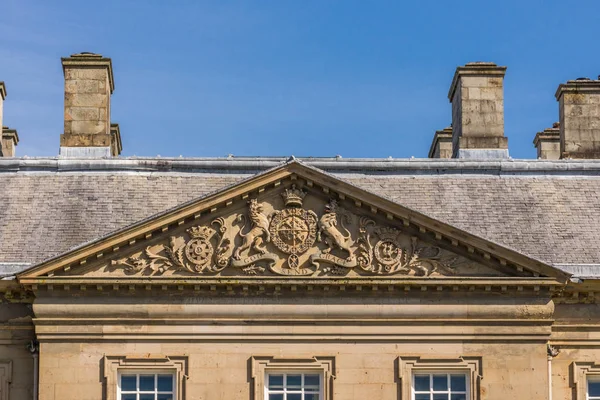 Cumnock Ayrshire Scotland June 2012 Beige Fresco Triangle Top Facade — Stock Photo, Image