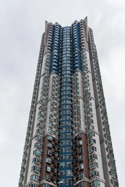 Hong Kong China Mayo 2010 Primer Plano Esbelta Torre Gris — Foto de Stock
