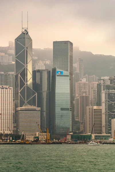 Isla Hong Kong China Mayo 2010 Horizonte Parcial Con Banco — Foto de Stock