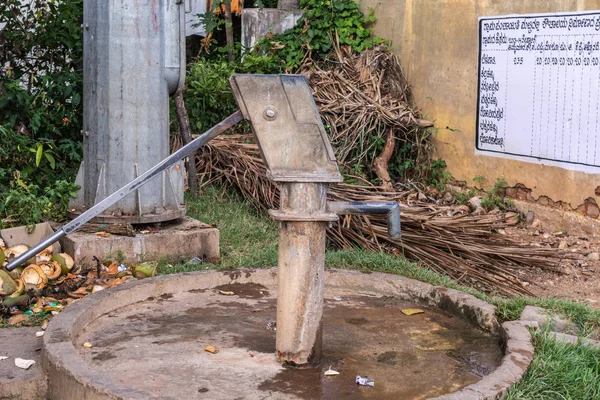 Belavadi Karnataka India Noviembre 2013 Gobierno Patrocinó Bomba Agua Comunal —  Fotos de Stock