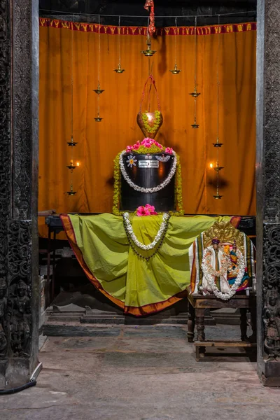 Halebidu Karnataka India Noviembre 2013 Templo Hoysaleswara Shiva Piedra Negra —  Fotos de Stock