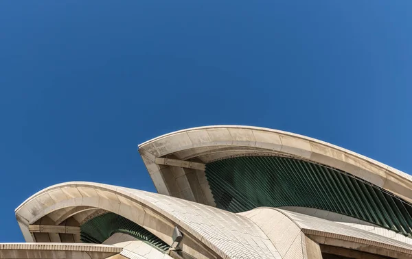 Detalj av vit takkonstruktionen av Sydney Opera House, Australien. — Stockfoto