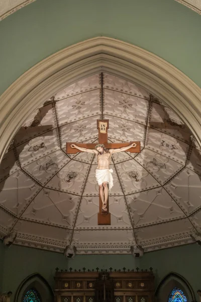 Jesus Cristo na cruz na Igreja de Saint Patricks, Sydney Austr — Fotografia de Stock
