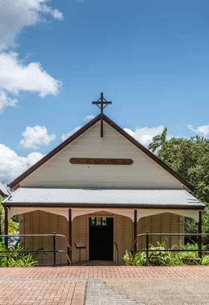 Kościół św Saviours w Kuranda Village, Cairns Australia. — Zdjęcie stockowe