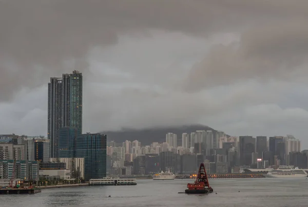Die Skyline von Hongkong am frühen Morgen. — Stockfoto