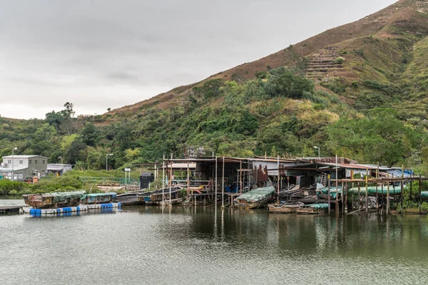 Nelayan rumah di stilts di Sungai Tai O, Hong Kong Cina . — Stok Foto