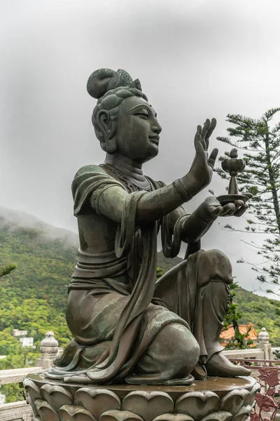 Side Closeup, Tian Tan Buddha sunan Altı Devas biri, — Stok fotoğraf