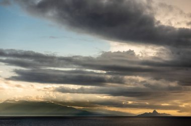 Doğu Nusa Tenggara Adası ve Katır Adası, Sessok bölgesi, Indon