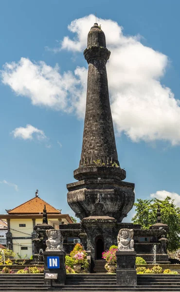 普普坦·昆孔孔纪念碑，印度尼西亚巴厘岛龙贡. — 图库照片