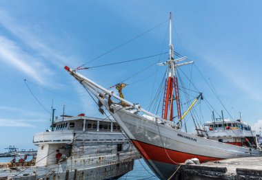 Bunga Asmara Sejati tekne Paotere Eski Liman Makassar, Güney 