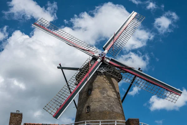 Molino de viento de Sluis, Holanda . — Foto de Stock