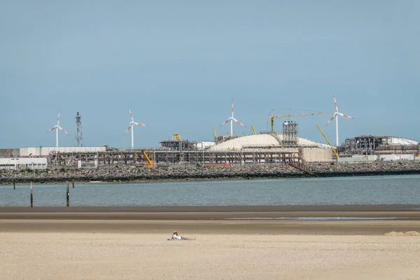 Terminal LNG w porcie Zeebrugge, Flandria, Belgia. — Zdjęcie stockowe