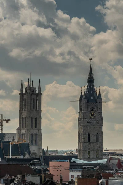 Catedral y campanario de Gent, Flandes, Bélgica . — Foto de Stock