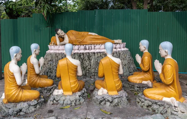 La muerte de Buda en el monasterio de Wang Saen Suk, Bang Saen, Thail — Foto de Stock
