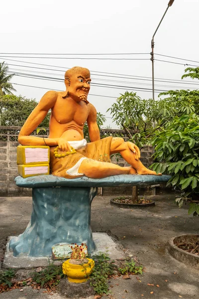 일곱 번째 성인 인 PRa huak no PO suction, at Wang saen Suk monastery, B — 스톡 사진