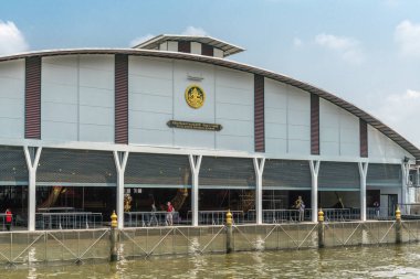 Bangkok Tayland Kraliyet Mavnası Ulusal Müzesinin ön cephesi.