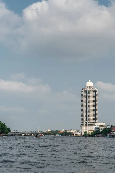 Бангкок River Park Condominium Tower, Бангкок Таиланд . — стоковое фото