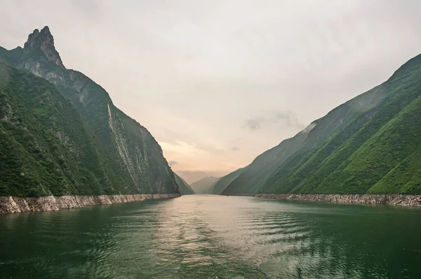 Wushan Hubei China Mayo 2010 Garganta Río Yangtze Larga Vista —  Fotos de Stock