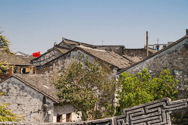 Tongli Jiangsu China May 2010 Red Chinese Flag Waves Multiple — Stock Photo, Image