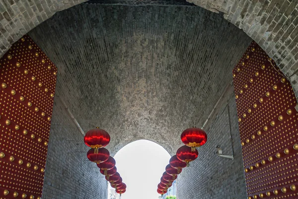 Xian China 2010 Huancheng City Wall North Gate 갈색의 터널에 — 스톡 사진