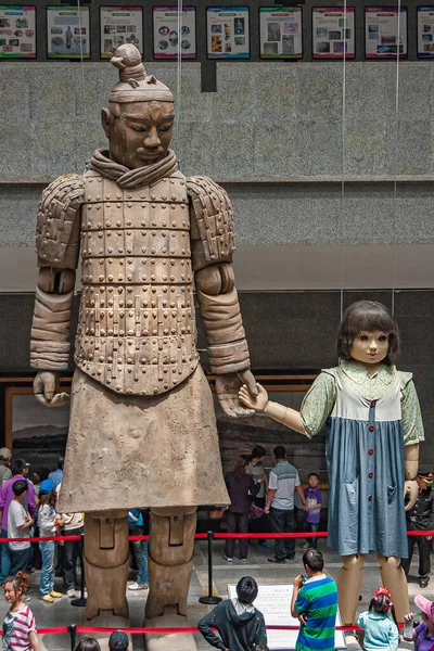 Xian China Травня 2010 Terracotta Army Museuml Велетенська Світло Коричнева — стокове фото