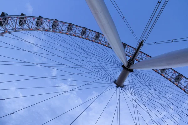 London Eye London Sommarkväll — Stockfoto