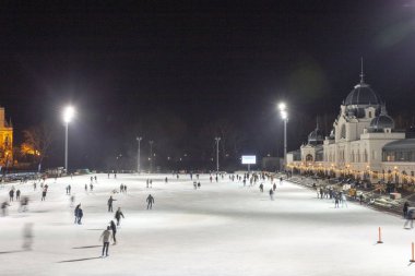 Buz pateni pisti Budapeşte Şehir Parkı, Macaristan.