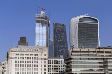 20 Fenchurch Street veya telsiz şehir merkezinde Londra güneşli kış günde bina.