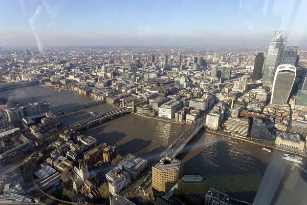 ロンドン イギリス 2018 冬の日に建物の破片からロンドンの景色 — ストック写真