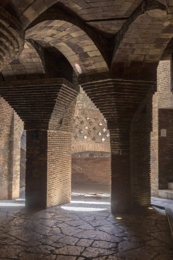 Barselona 'da Guell Sarayı Bodrum