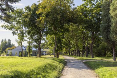 Gorsium-Herculia Müze binası, Roma İmparatorluğu'nun köyü