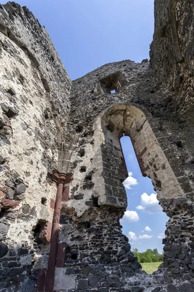 Taliandorogdi, Macaristan'daki ortaçağdan kalma St. Andrew kilisesinin kalıntıları