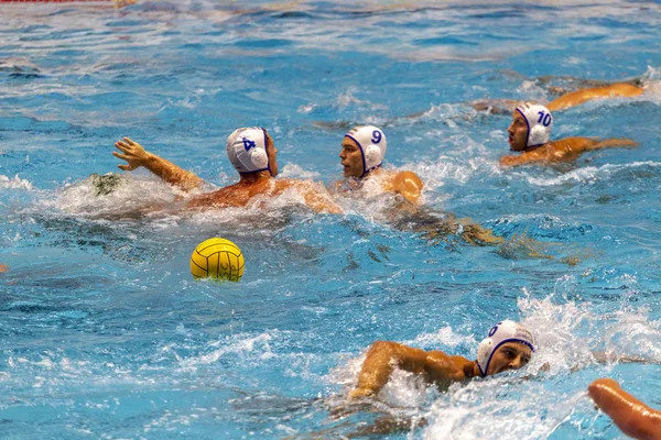 Match de water-polo entre OSC Hungary et Sintez Kazan à Budapes — Photo