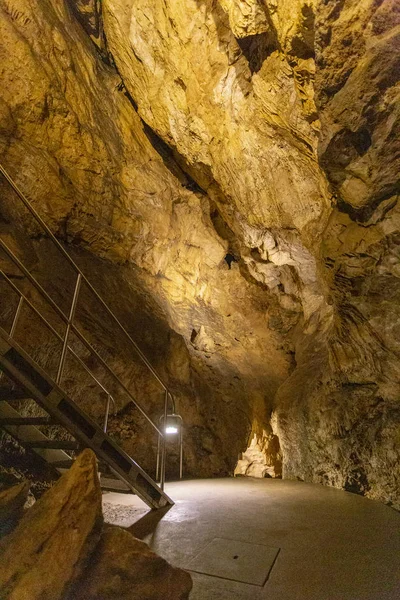 Palvolgyi cave in Budapest — Stock Photo, Image