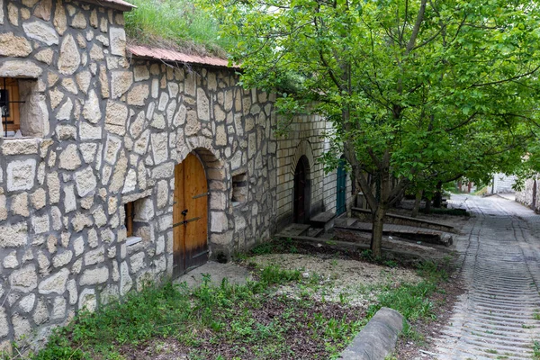 Caves Vinho Perto Aldeia Zsambek Hungria Dia Nublado Primavera — Fotografia de Stock